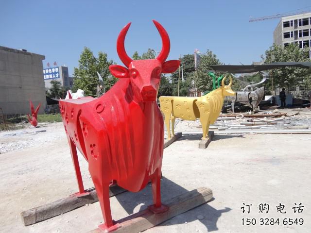 抽象牛雕塑厂家 烤漆元素 不锈钢抽象牛雕塑 抽象牛雕塑厂家 烤漆元素 不锈钢抽象牛雕塑