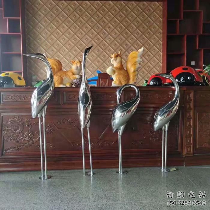 不锈钢火烈鸟雕塑厂家 镜面工艺 镜面火烈鸟雕塑制作 不锈钢火烈鸟雕塑厂家 镜面工艺 镜面火烈鸟雕塑制作