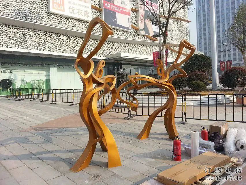 抽象人雕塑  步行街不锈钢人物雕塑