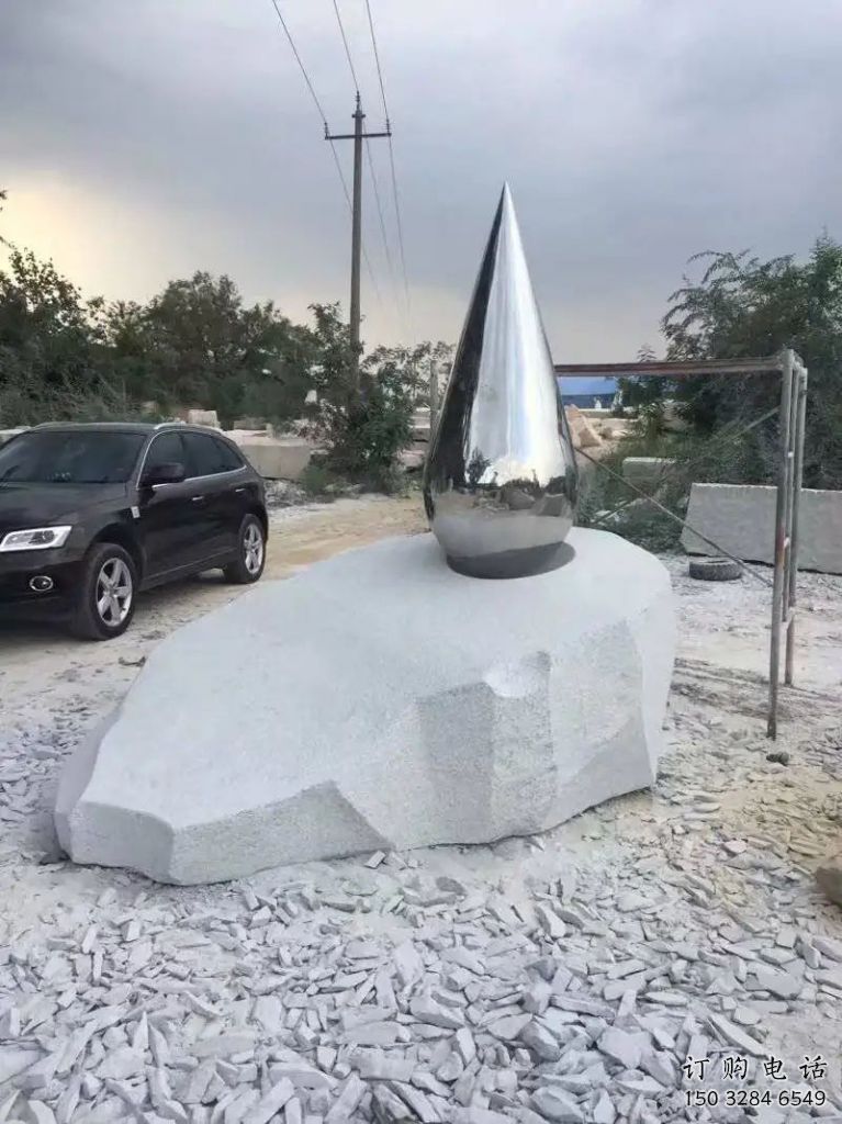 水珠雕塑 镜面落地摆件 不锈钢镜面水珠雕塑 水珠雕塑 镜面落地摆件 不锈钢镜面水珠雕塑