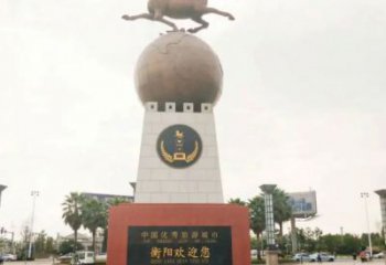 马踏飞燕雕塑厂家 城市景观建筑 不锈钢马踏飞燕雕塑