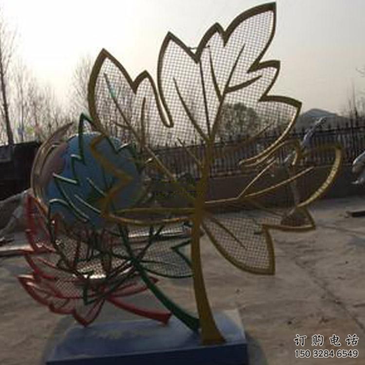 枫叶雕塑 拉丝工艺 户外镂空枫叶雕塑厂家