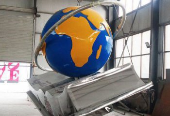 地球仪雕塑 商业街喷漆小品 户外大型地球仪雕塑厂家