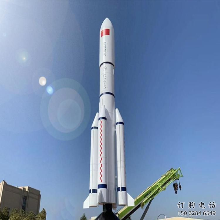 火箭雕塑 户外喷漆摆件 大型不锈钢火箭雕塑厂家 火箭雕塑 户外喷漆摆件 大型不锈钢火箭雕塑厂家