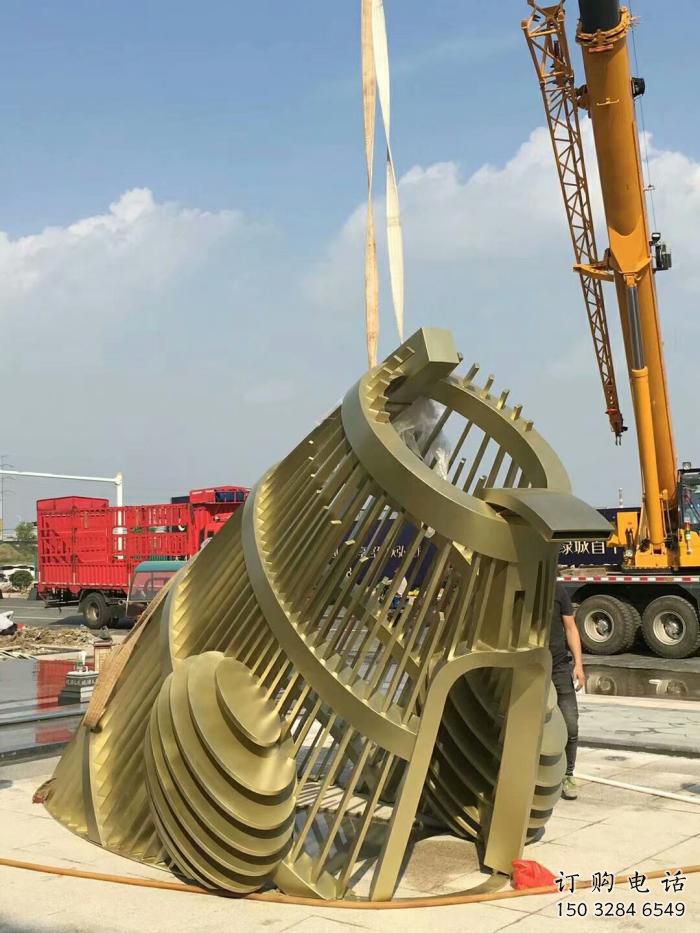 广场鱼尾雕塑 镂空异形小品 抽象鱼尾雕塑 广场鱼尾雕塑 镂空异形小品 抽象鱼尾雕塑