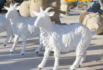 公园山羊雕塑 草地仿真小品 户外中式山羊雕塑厂家