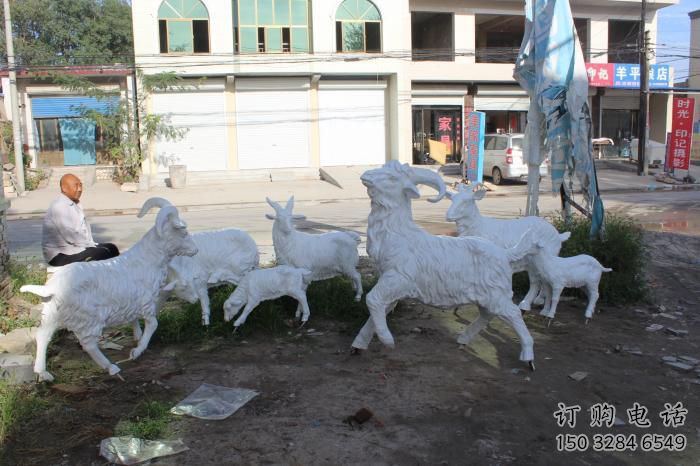 商场山羊雕塑厂家 中式现代小品 户外仿真山羊雕塑