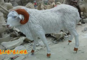庭院山羊雕塑厂家 欧式仿真摆件 户外喷漆山羊雕塑