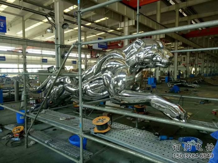 大门口猎豹雕塑厂家 欧式宾馆摆件 户外大型猎豹雕塑