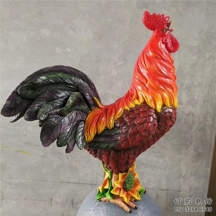 彩绘公鸡雕塑厂家 卡通喷漆小品 草地仿真公鸡雕塑
