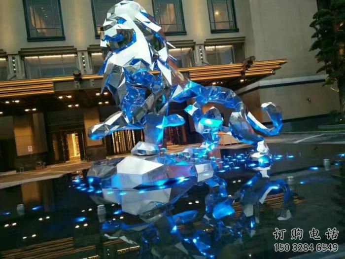 镜面雄狮雕塑厂家 现代公园摆件 游乐场异形雄狮雕塑