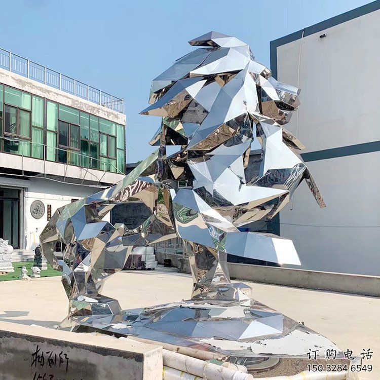 切面雄狮雕塑厂家 现代抽象摆件 草地切面雄狮雕塑
