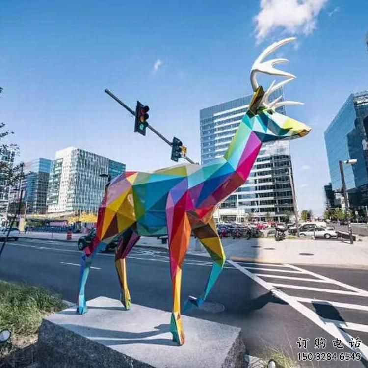 公园鹿雕塑厂家 中式哑光小品 风景区电镀鹿雕塑