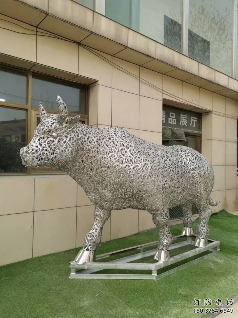 户外镂空牛雕塑厂家 卡通喷漆小品 游乐场异形镂空牛雕塑 户外镂空牛雕塑厂家 卡通喷漆小品 游乐场异形镂空牛雕塑