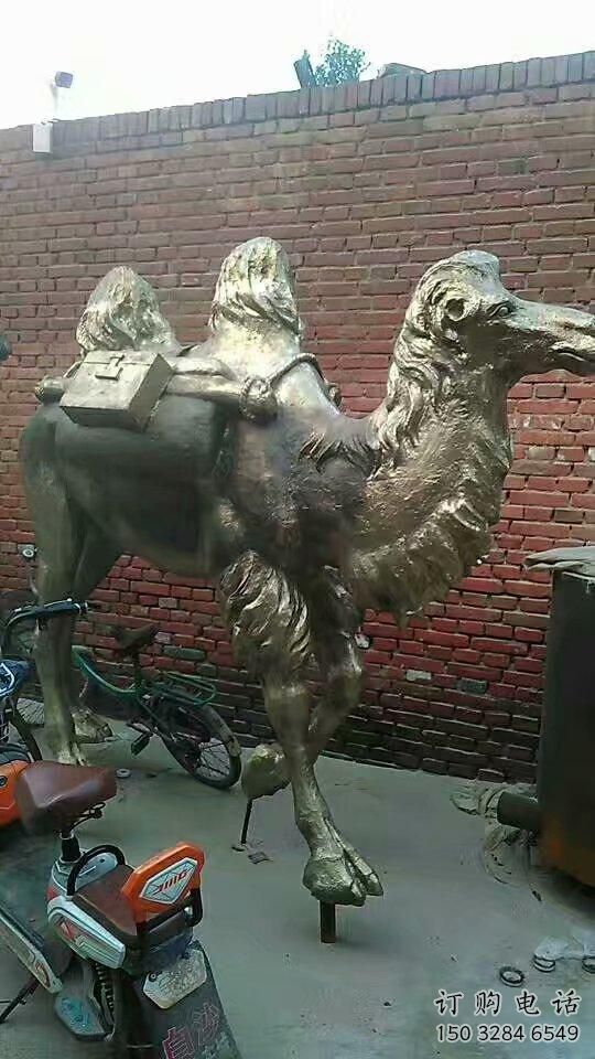 仿古骆驼雕塑厂家 户外抽象小品 广场大型骆驼雕塑