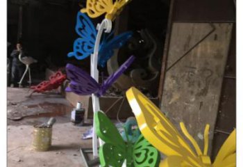 镂空彩蝶雕塑厂家 大型广场摆件 步行街异形彩蝶雕塑