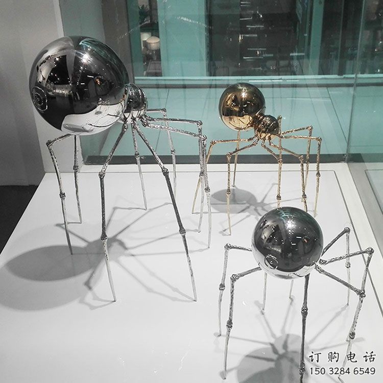 镜面蜘蛛雕塑厂家 现代酒店摆件 别墅区异形蜘蛛雕塑