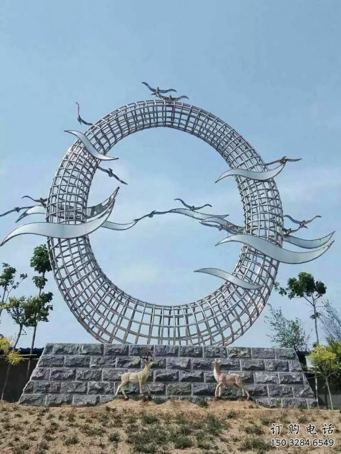 镂空飞燕雕塑厂家 现代抽象摆件 草地切面飞燕雕塑 镂空飞燕雕塑厂家 现代抽象摆件 草地切面飞燕雕塑