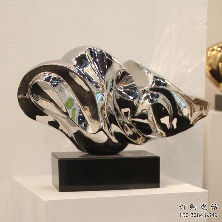 别墅海螺雕塑厂家 卡通镜面小品 公园广场海螺雕塑