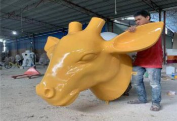 宾馆牛头雕塑厂家 欧式仿真小品 户外喷漆牛头雕塑