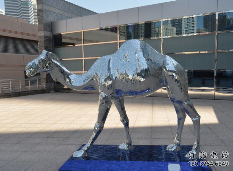 仿真骆驼雕塑厂家 户外创意摆件 户外大型骆驼雕塑