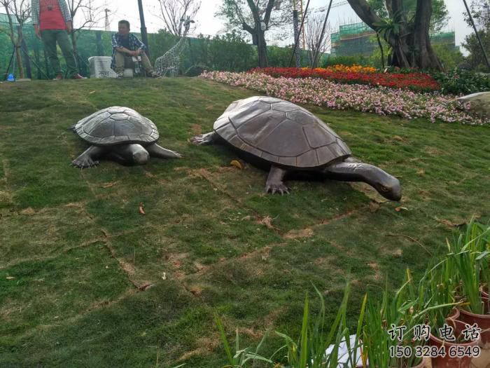 草地乌龟雕塑厂家 户外异形小品 大型仿古乌龟雕塑