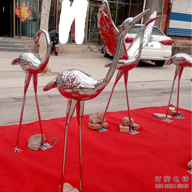 住宅小区白鹤雕塑厂家 现代广场小品 公园镜面白鹤雕塑 住宅小区白鹤雕塑厂家 现代广场小品 公园镜面白鹤雕塑