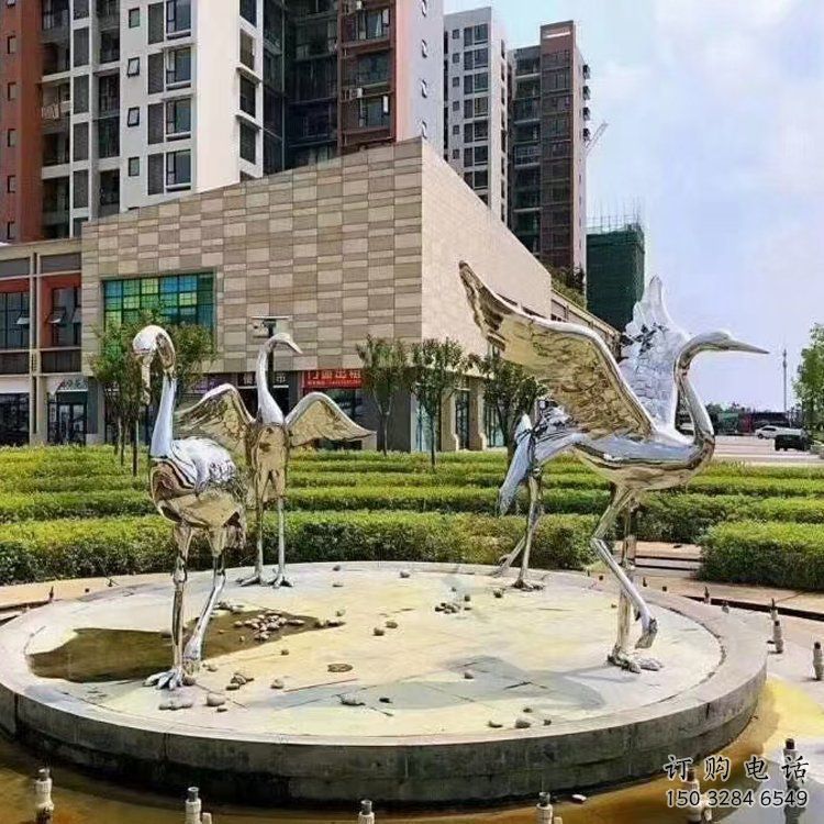 游乐场白鹤雕塑厂家 户外宾馆摆件 住宅小区镜面白鹤雕塑 游乐场白鹤雕塑厂家 户外宾馆摆件 住宅小区镜面白鹤雕塑