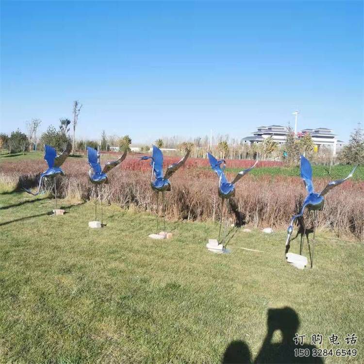 园林白鹤雕塑厂家 大型公园摆件 街道仿真白鹤雕塑