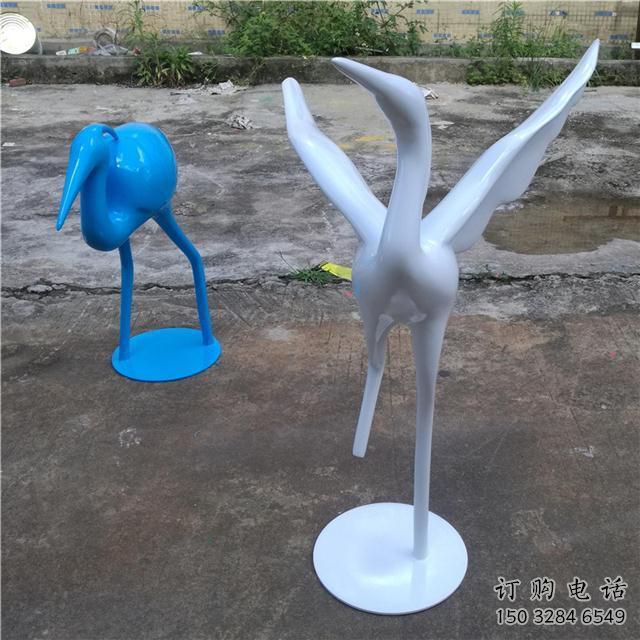 公园雀鸟雕塑厂家 中式烤漆小品 风景区仿真雀鸟雕塑 公园雀鸟雕塑厂家 中式烤漆小品 风景区仿真雀鸟雕塑