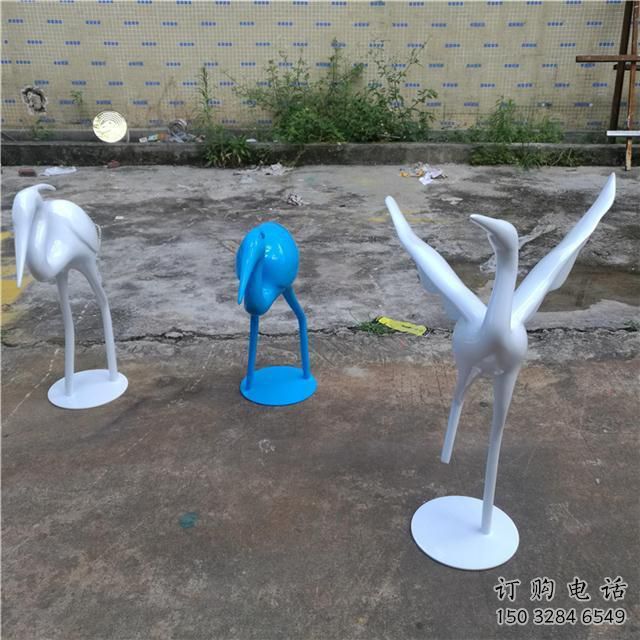 户外雀鸟雕塑厂家 现代户外小品 酒店烤漆雀鸟雕塑 户外雀鸟雕塑厂家 现代户外小品 酒店烤漆雀鸟雕塑