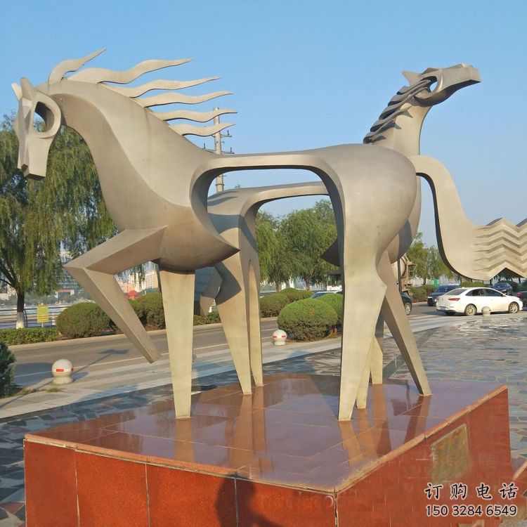 别墅区跑马雕塑厂家 卡通喷漆小品 户外镂空跑马雕塑 别墅区跑马雕塑厂家 卡通喷漆小品 户外镂空跑马雕塑