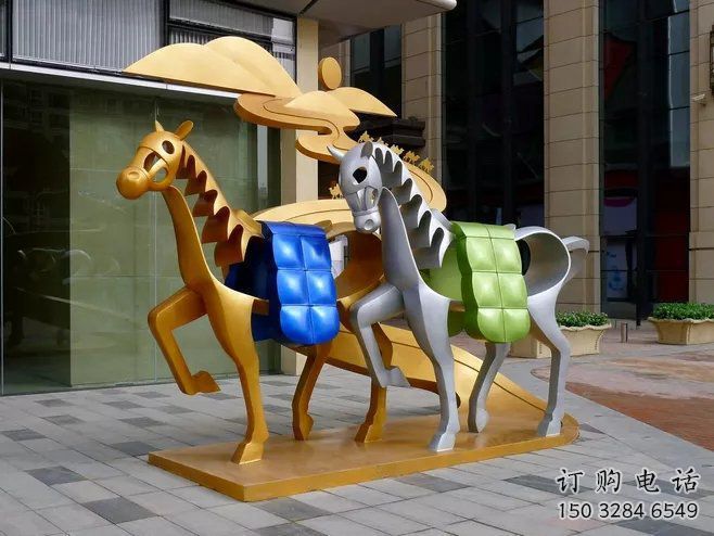 大门口跑马雕塑厂家 欧式宾馆摆件 抽象仿古跑马雕塑 大门口跑马雕塑厂家 欧式宾馆摆件 抽象仿古跑马雕塑