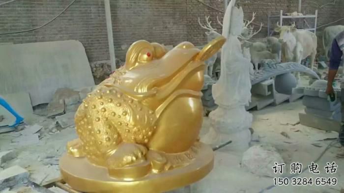 商业街金蟾雕塑厂家 大型抽象摆件 步行街异形金蟾雕塑 商业街金蟾雕塑厂家 大型抽象摆件 步行街异形金蟾雕塑