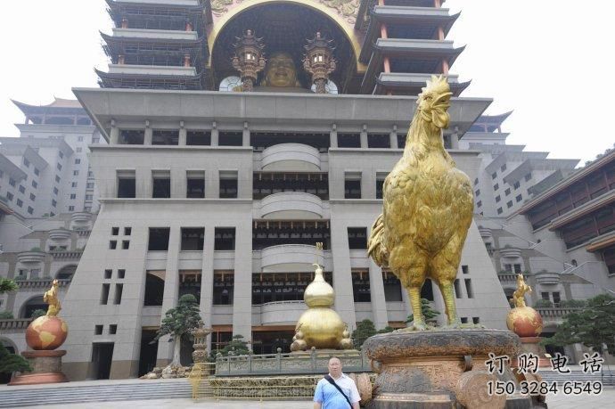 街道金鸡雕塑厂家 创意小品 户外镀金金鸡雕塑