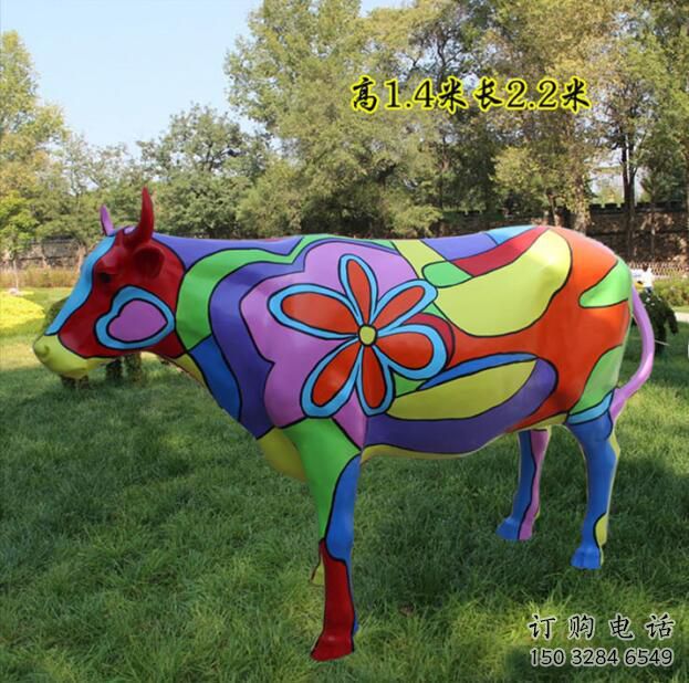 彩绘花牛雕塑厂家 卡通喷漆小品 草地切面花牛雕塑 彩绘花牛雕塑厂家 卡通喷漆小品 草地切面花牛雕塑