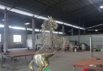 幼儿园花片马雕塑厂家 卡通喷漆小品 大型异形花片马雕塑