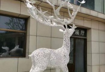 别墅区梅花鹿雕塑厂家 卡通喷漆小品 户外镂空梅花鹿雕塑
