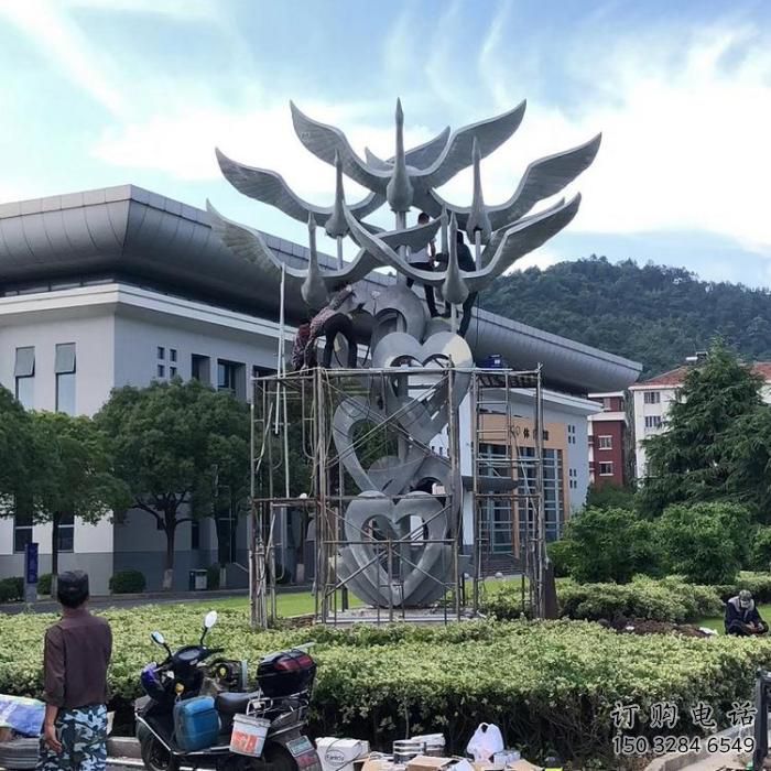 锻造大雁雕塑厂家 抽象喷漆摆件 广场哑光大雁雕塑
