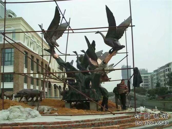 仿古大雁雕塑厂家 现代抽象小品 户外彩绘大雁雕塑