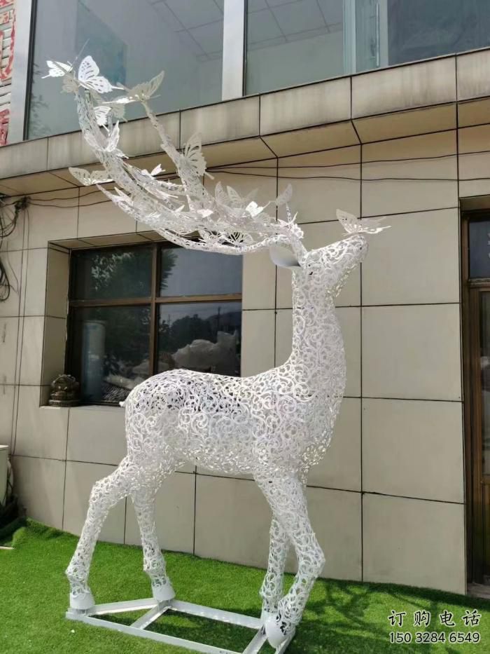 风景区麋鹿雕塑厂家 中式室内摆件 镂空烤漆麋鹿雕塑