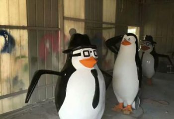 商场企鹅雕塑厂家 中式室内小品 酒店拉丝企鹅雕塑