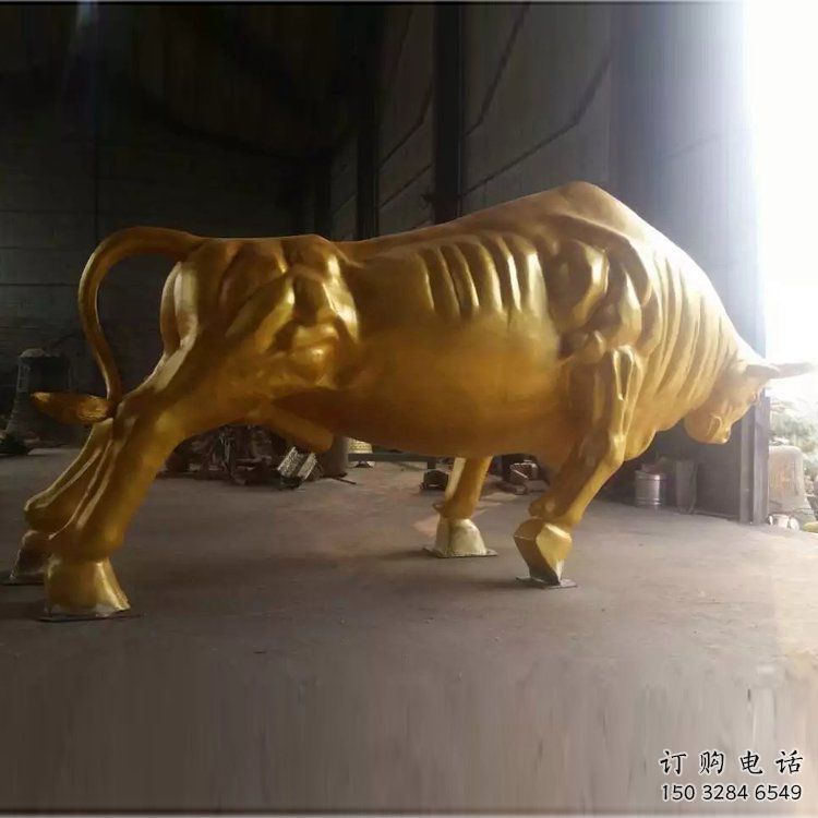 烤漆金牛雕塑厂家 户外宾馆摆件 大型现代金牛雕塑 烤漆金牛雕塑厂家 户外宾馆摆件 大型现代金牛雕塑