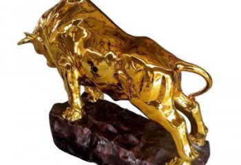 玄关金牛雕塑厂家 创意酒店摆件 现代金牛雕塑