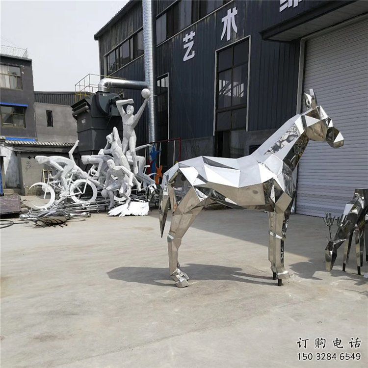 商业街骏马雕塑厂家 大型镜面摆件 步行街异形骏马雕塑 商业街骏马雕塑厂家 大型镜面摆件 步行街异形骏马雕塑