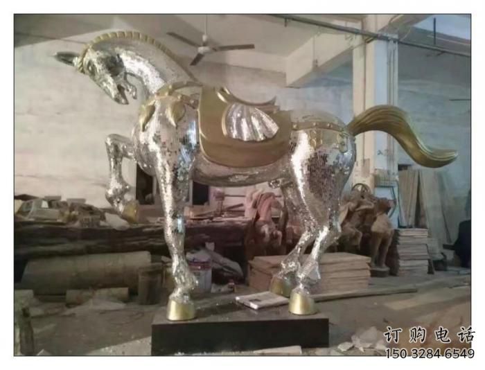 庭院骏马雕塑厂家 欧式仿真摆件 户外喷漆骏马雕塑