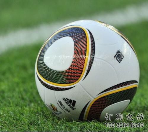 异形足球雕塑厂家 现代公园小品 公园不锈钢足球雕塑