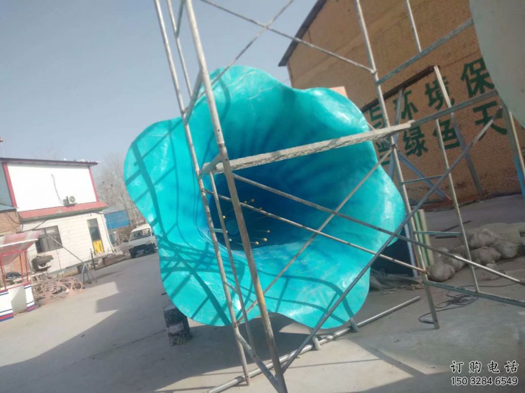 大型喇叭雕塑厂家 烤漆小品 现代不锈钢喇叭雕塑 大型喇叭雕塑厂家 烤漆小品 现代不锈钢喇叭雕塑