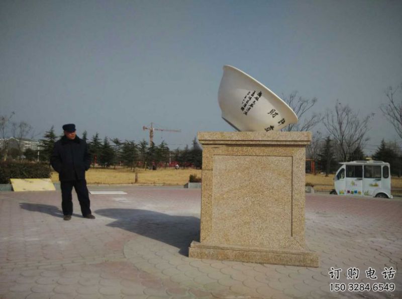 广场大碗雕塑厂家 公园小品 仿真不锈钢大碗雕塑 广场大碗雕塑厂家 公园小品 仿真不锈钢大碗雕塑