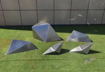 镜面石头雕塑厂家 烤漆大型摆件 户外不锈钢石头雕塑